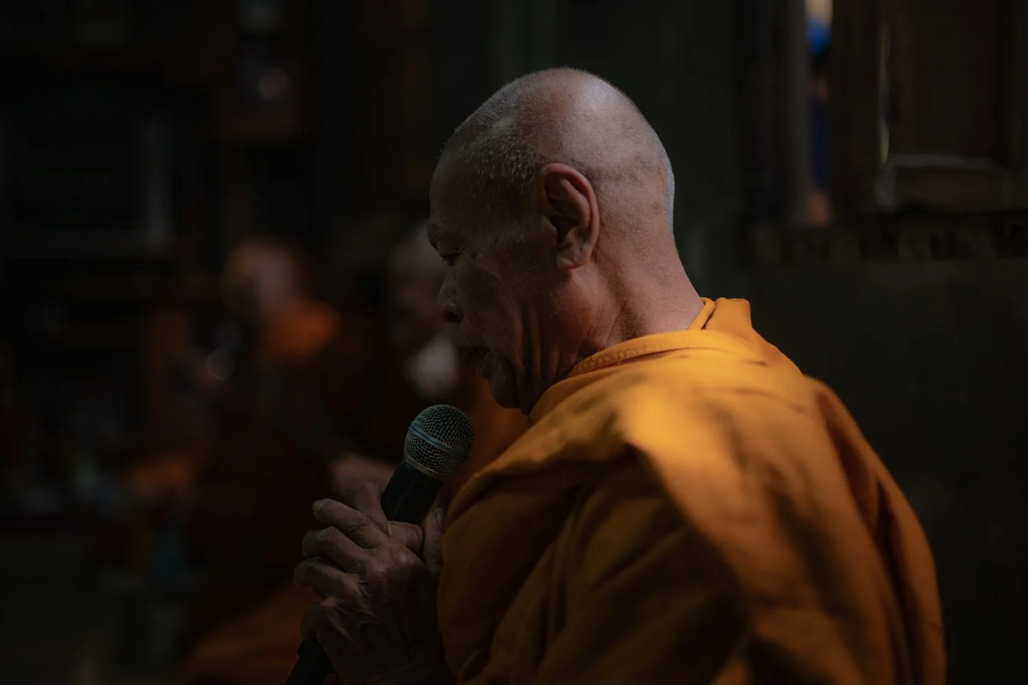 Photograph from A Funeral in Isaan, Thailand by Aaron Francesco Zeiss
