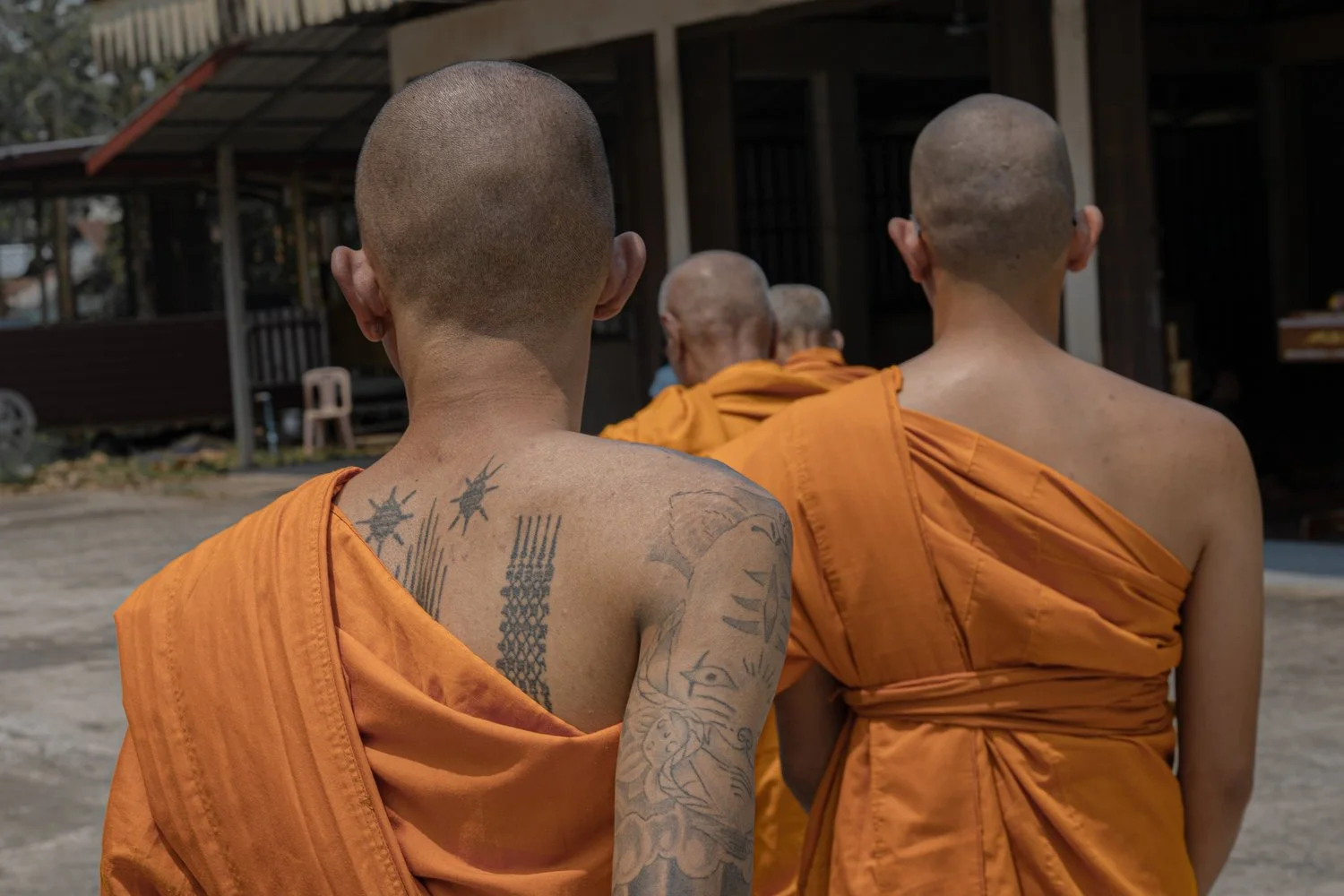 Photograph from A Funeral in Isaan, Thailand by Aaron Francesco Zeiss